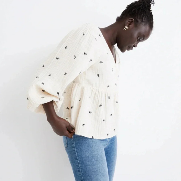 Madewell Lightspun Peplum Wrap Top in Tiny Bows - size S - Picture 2 of 9